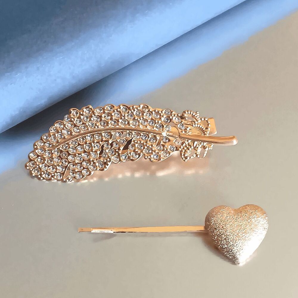 Ladies 2 Piece Feather Heart Hair Clip - Picture 4 of 8